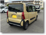 DAIHATSU Tanto FunCrossバック